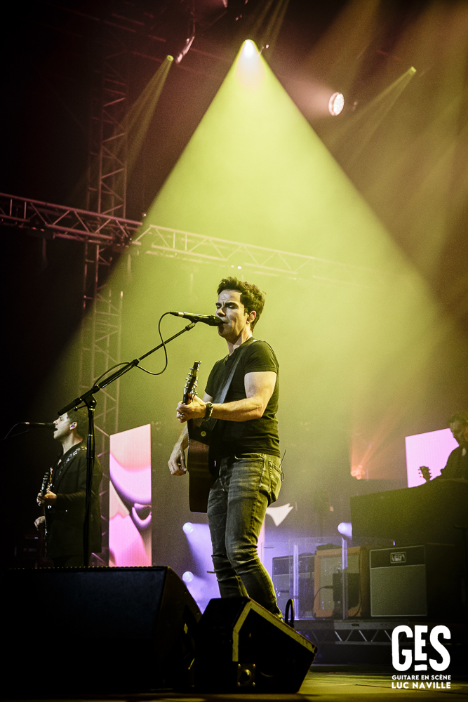 <a href='/artists/stereophonics/'>Stereophonics</a>