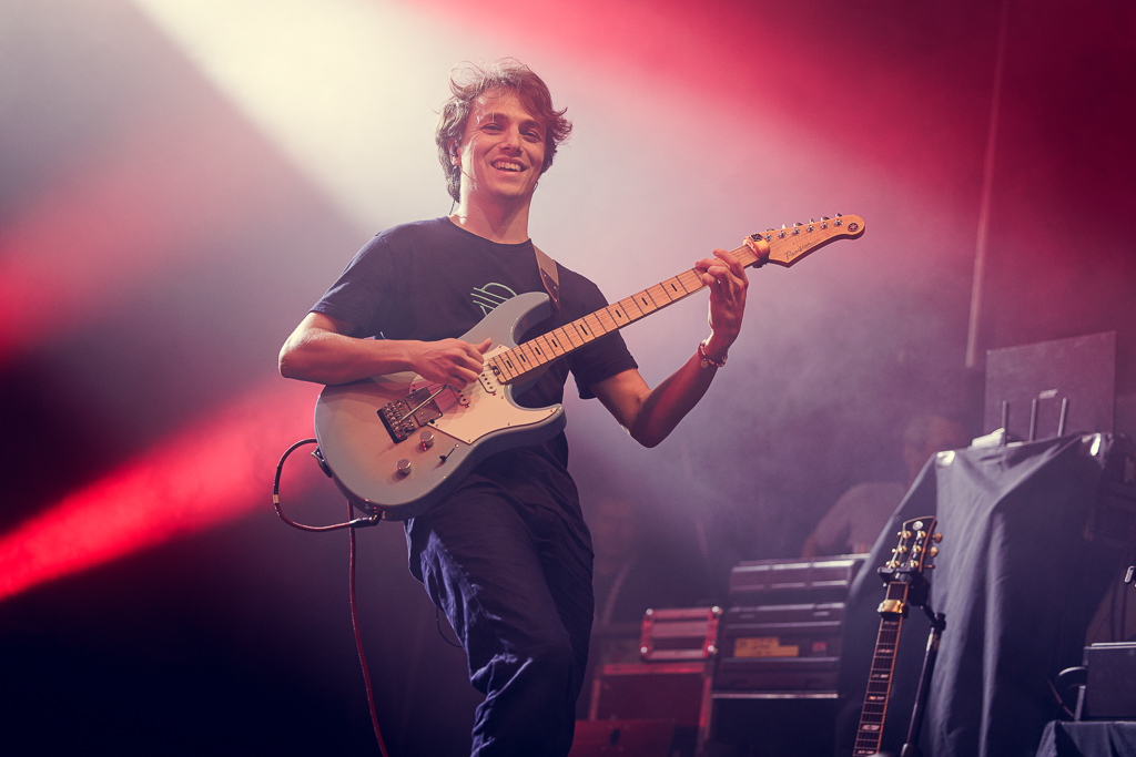 <a href='/artists/matteo-mancuso/'>Matteo Mancuso</a>