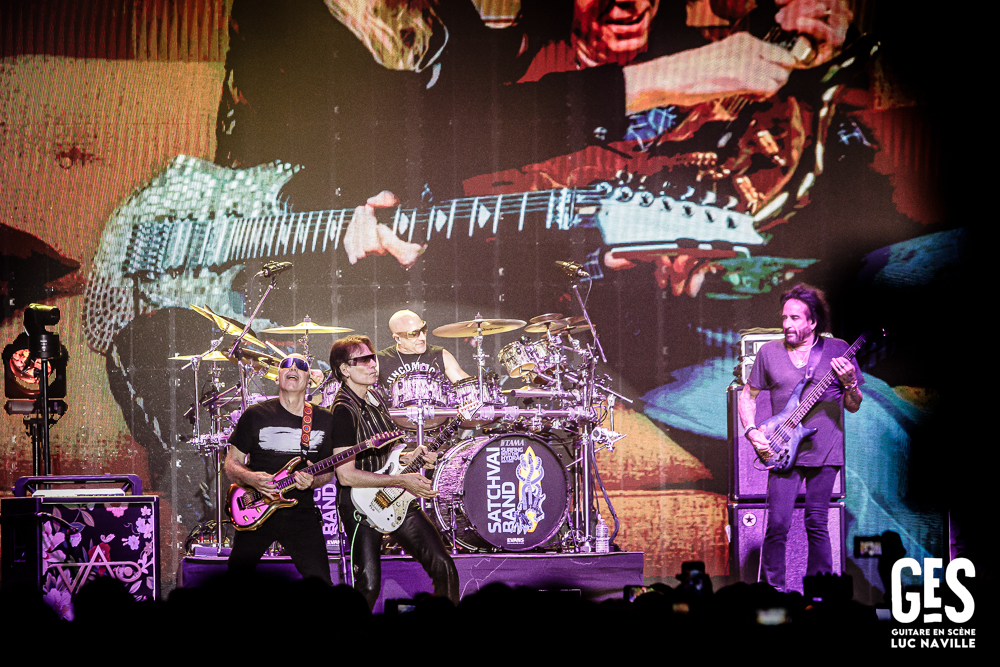 <a href='/artists/satchvai-band/'>SatchVai Band</a>