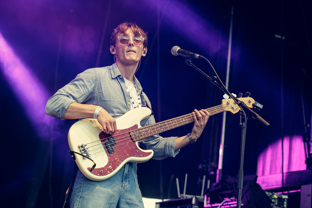 <a href='/artists/younger-spirit/'>Younger Spirit</a>