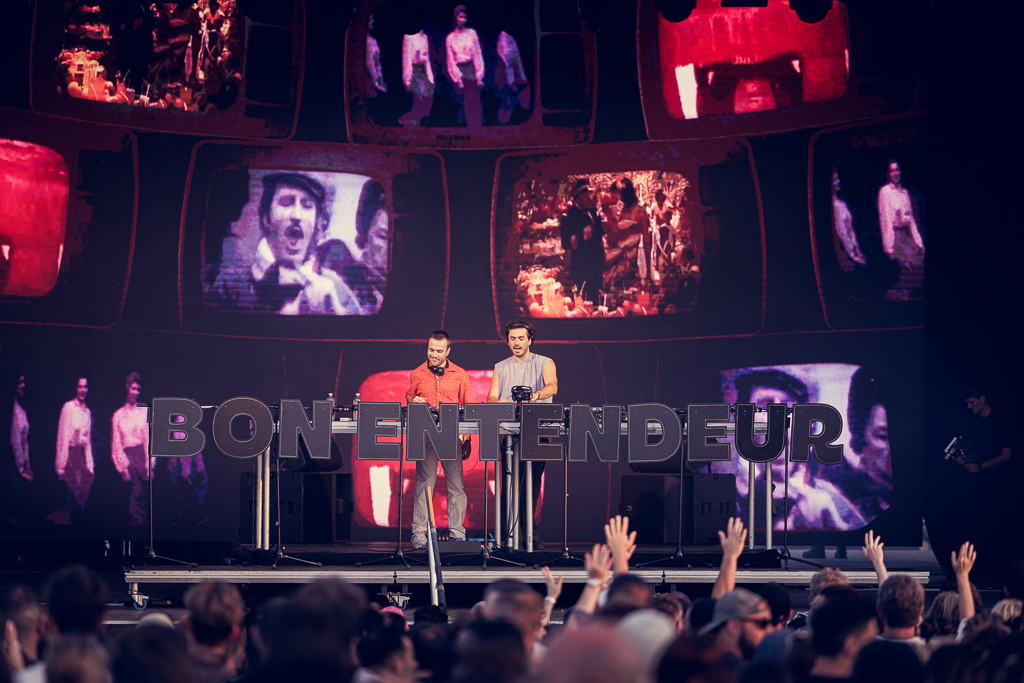 <a href='/artists/bon-entendeur/'>Bon Entendeur</a>