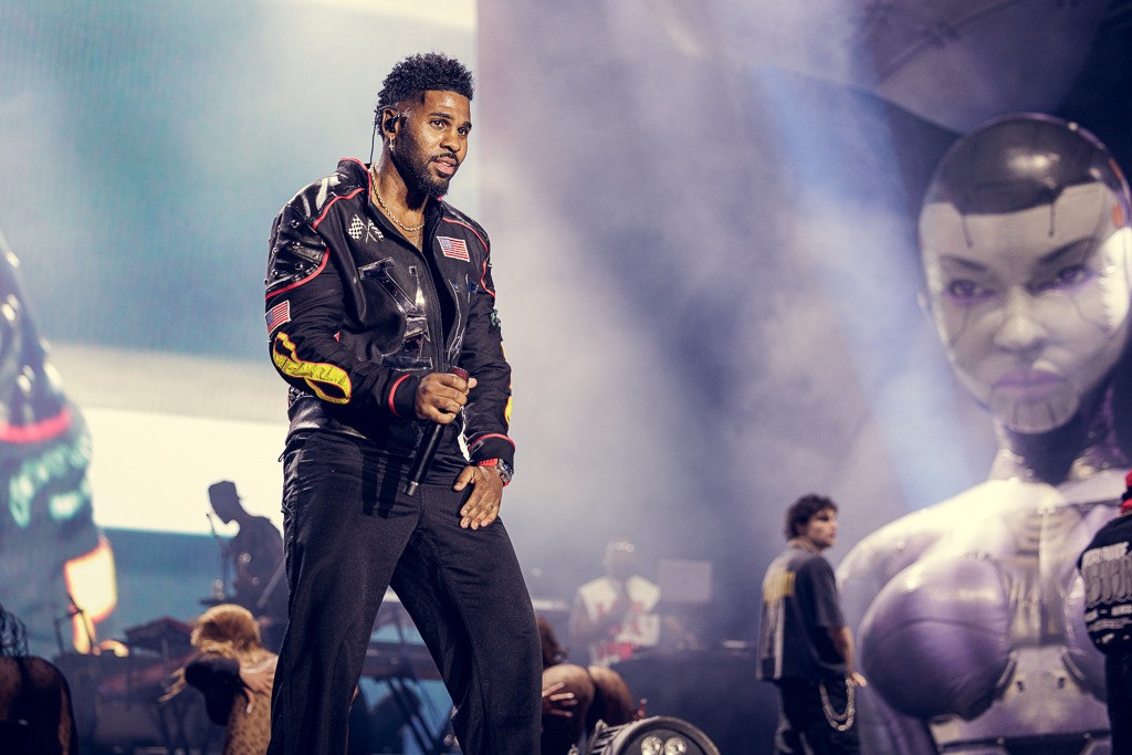 <a href='/artists/jason-derulo/'>Jason Derulo</a>