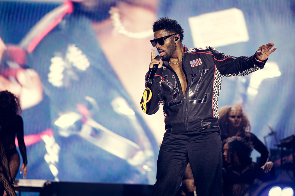 <a href='/artists/jason-derulo/'>Jason Derulo</a>