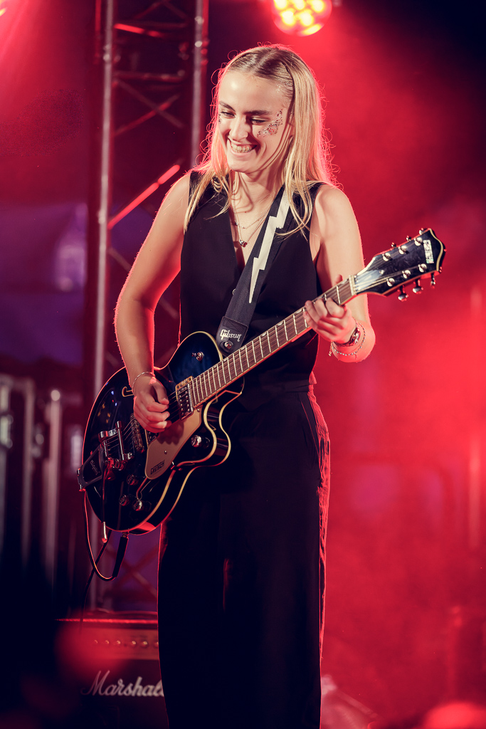 <a href='/artists/lou-beurier/'>Lou Beurier</a>