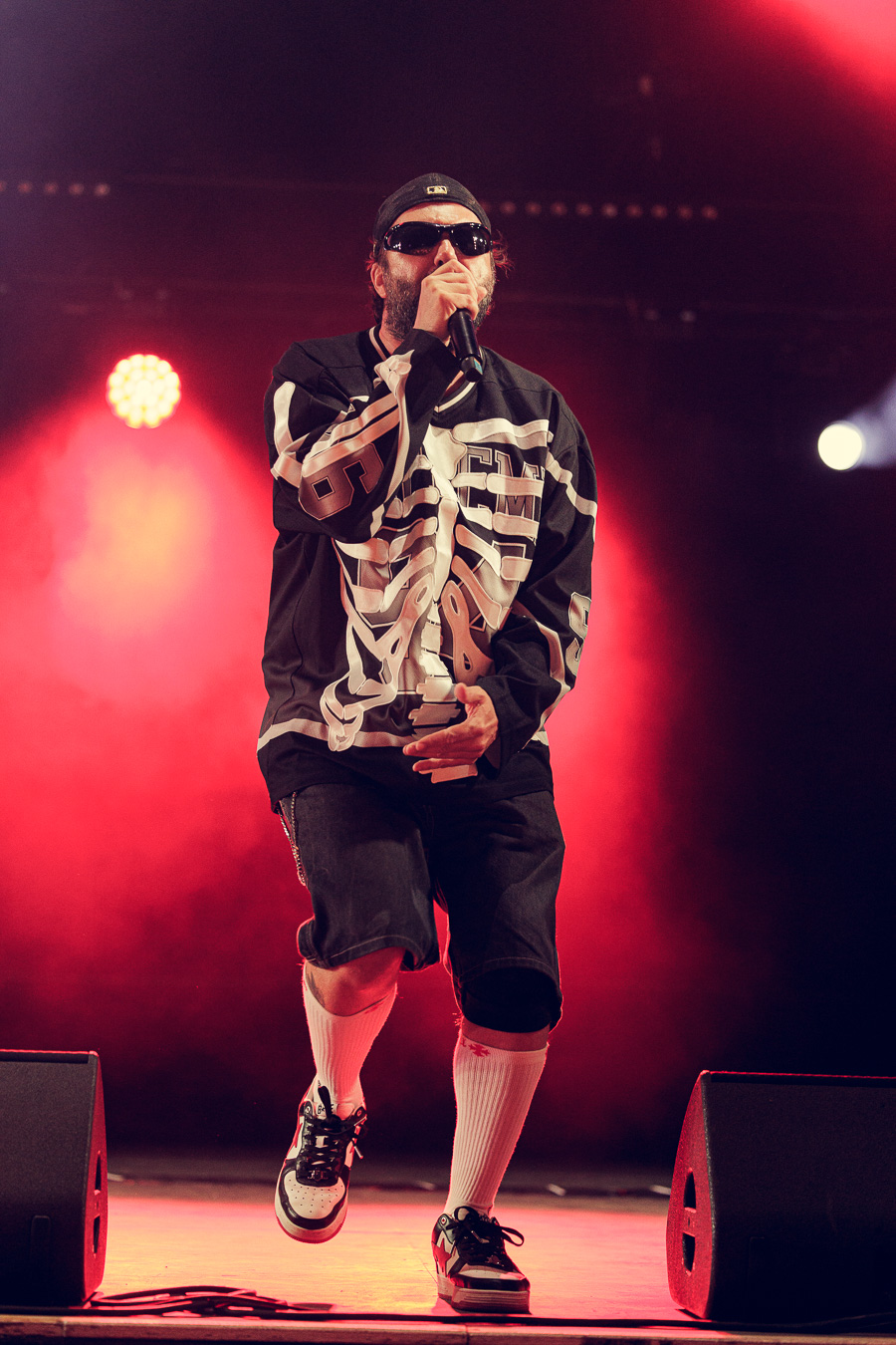 <a href='/artists/helmut-fritz/'>Helmut Fritz</a>