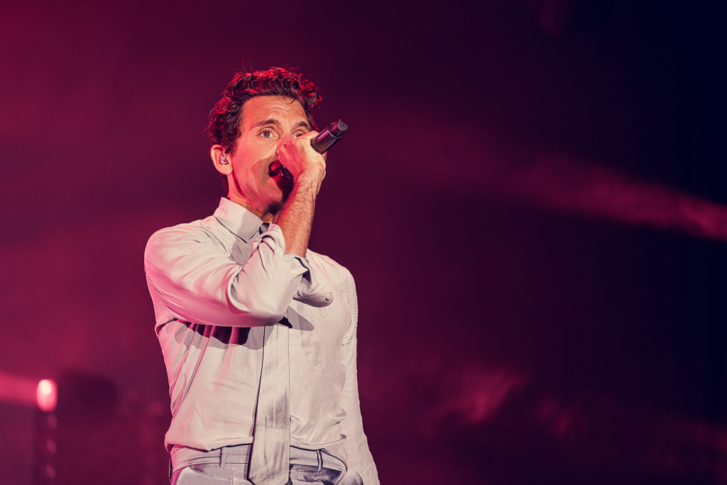 <a href='/artists/mika/'>MIKA</a>