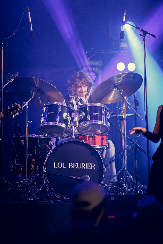 <a href='/artists/lou-beurier/'>Lou Beurier</a>