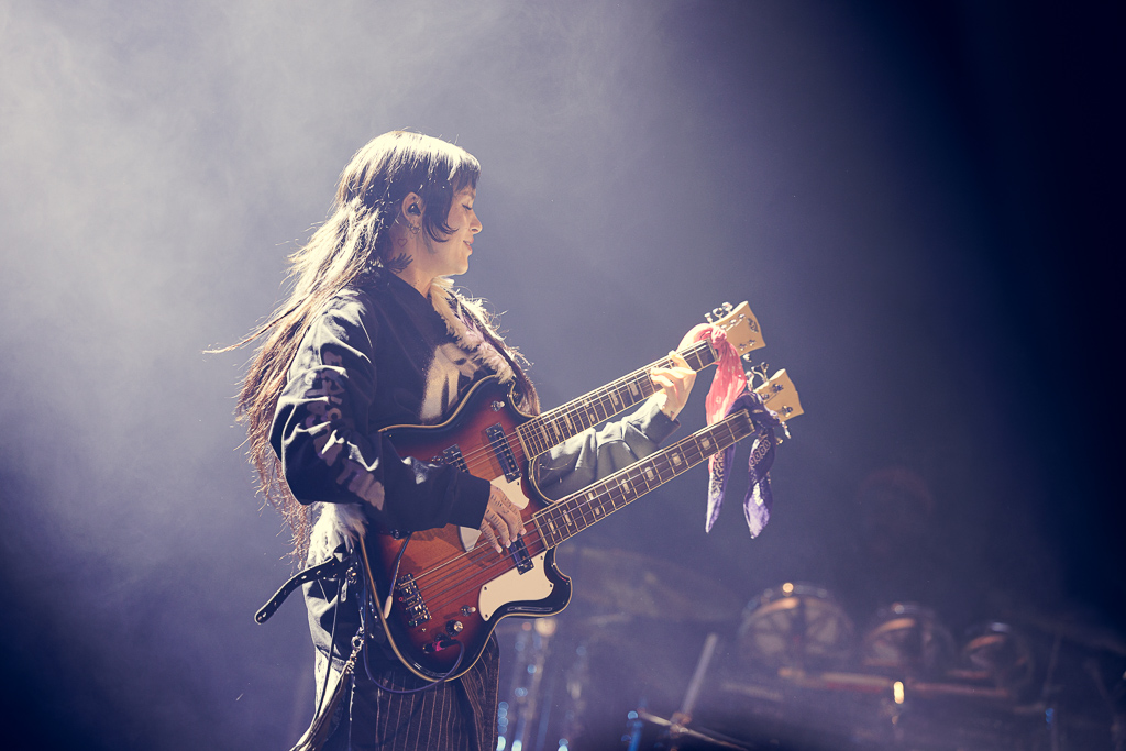 <a href='/artists/saya-gray/'>Saya Gray</a>