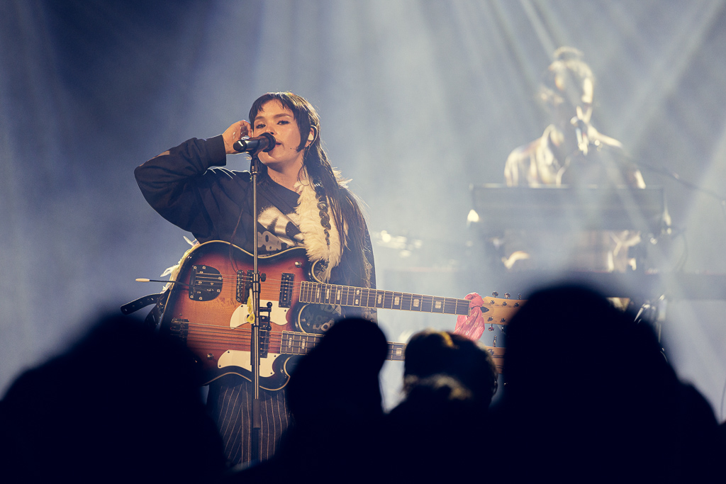 <a href='/artists/saya-gray/'>Saya Gray</a>