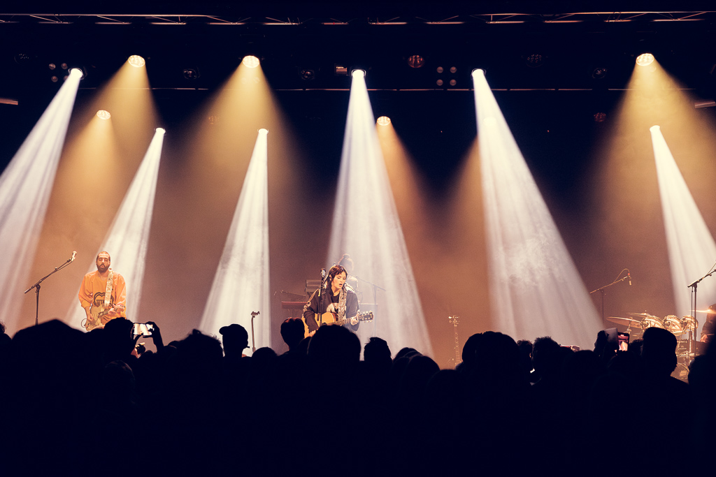 <a href='/artists/saya-gray/'>Saya Gray</a>