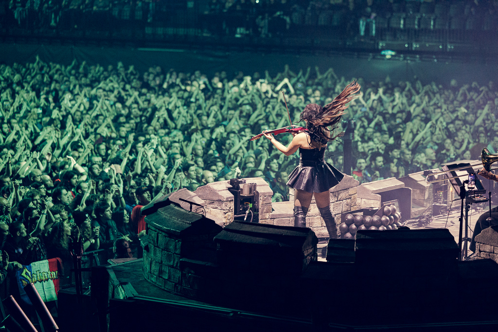 <a href='/artists/the-legendary-orchestra/'>The Legendary Orchestra</a>