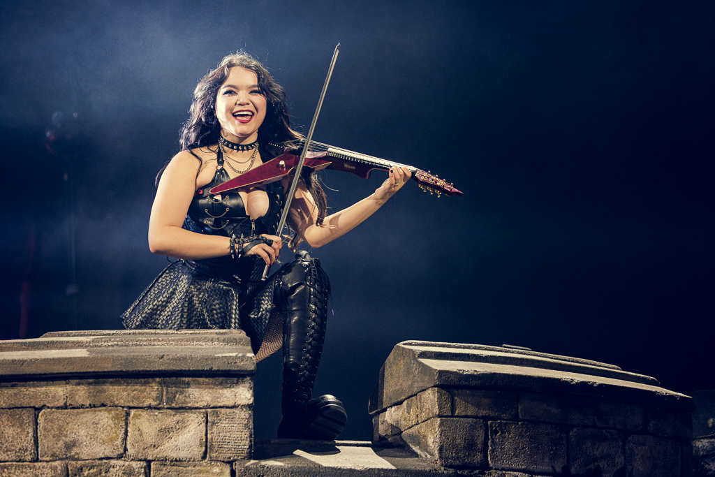 <a href='/artists/the-legendary-orchestra/'>The Legendary Orchestra</a>