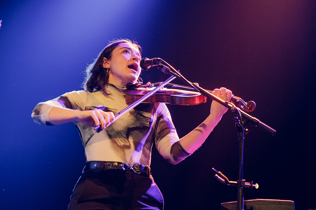 <a href='/artists/jeff-tweedy/'>Jeff Tweedy</a>