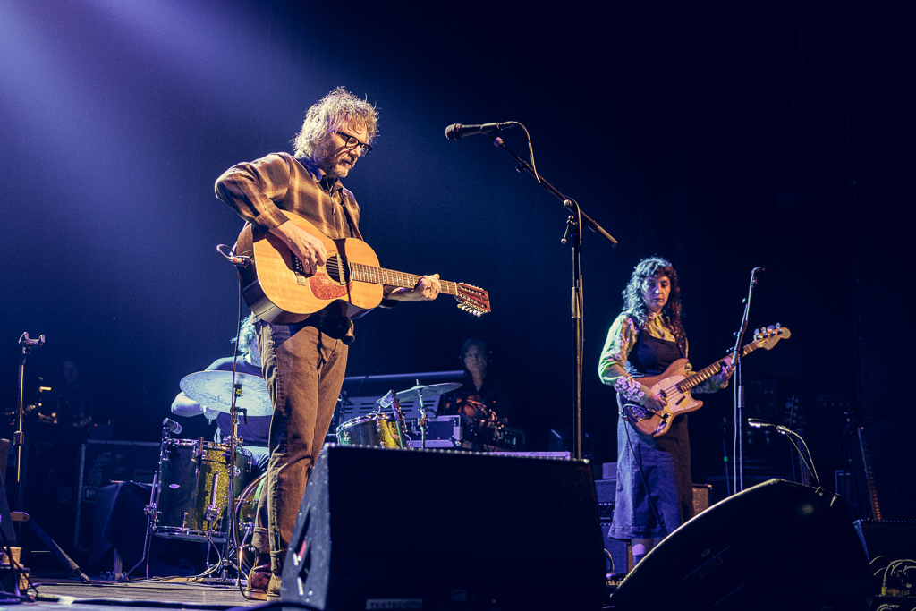 <a href='/artists/jeff-tweedy/'>Jeff Tweedy</a>