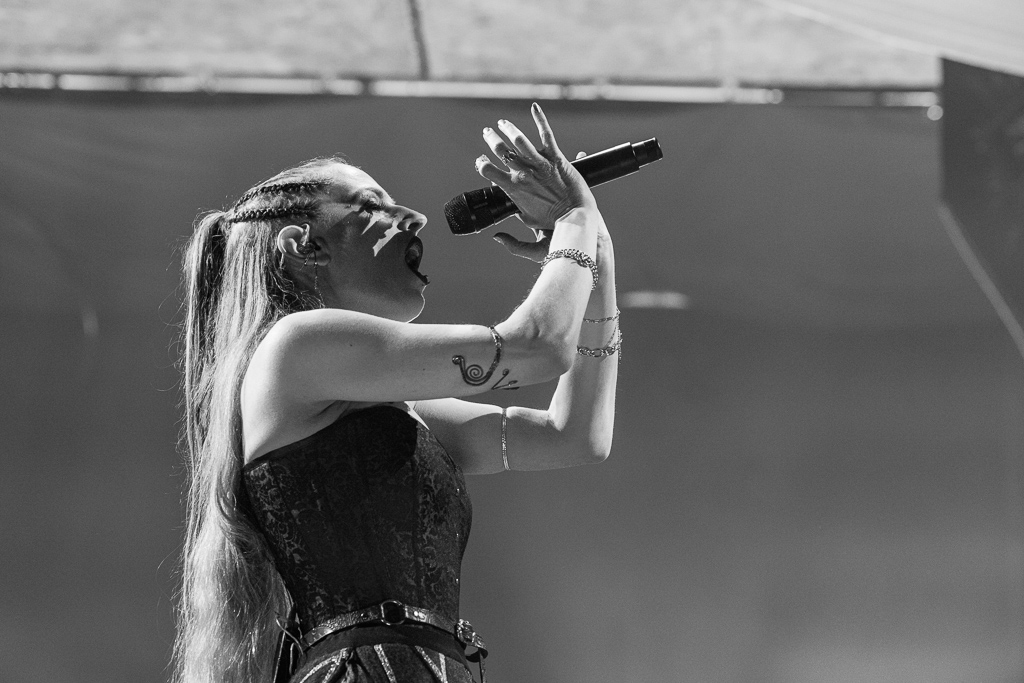 <a href='/artists/the-legendary-orchestra/'>The Legendary Orchestra</a>