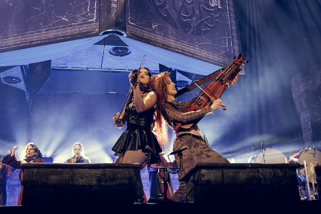 <a href='/artists/the-legendary-orchestra/'>The Legendary Orchestra</a>