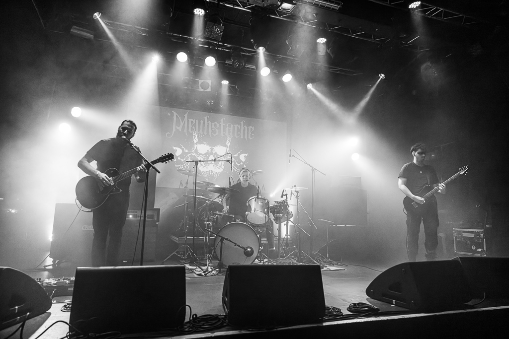 <a href='/artists/meuhstache/'>Meuhstache</a>