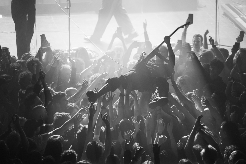 <a href='/artists/last-train/'>Last Train</a>