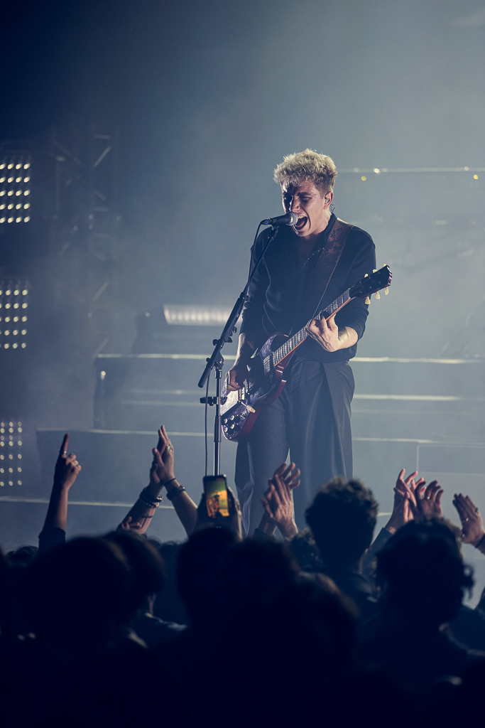 <a href='/artists/last-train/'>Last Train</a>