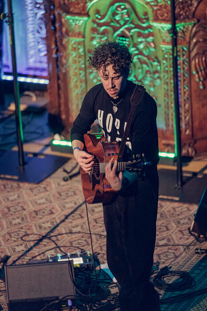 <a href='/artists/finnegan-tui/'>Finnegan Tui</a>