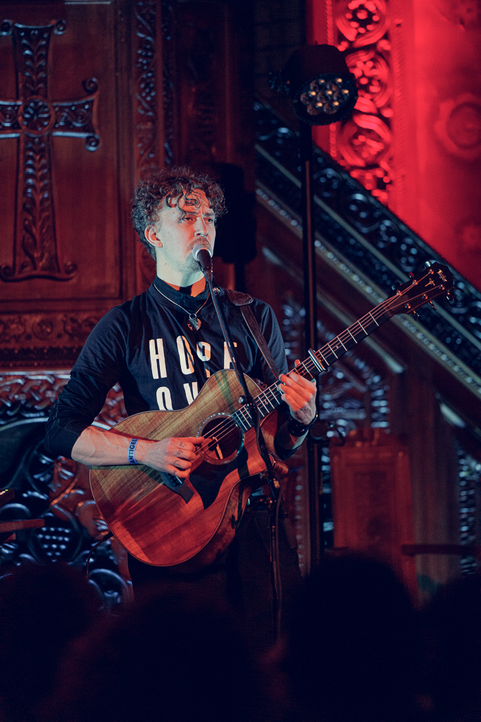 <a href='/artists/finnegan-tui/'>Finnegan Tui</a>