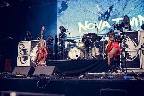Nova Twins